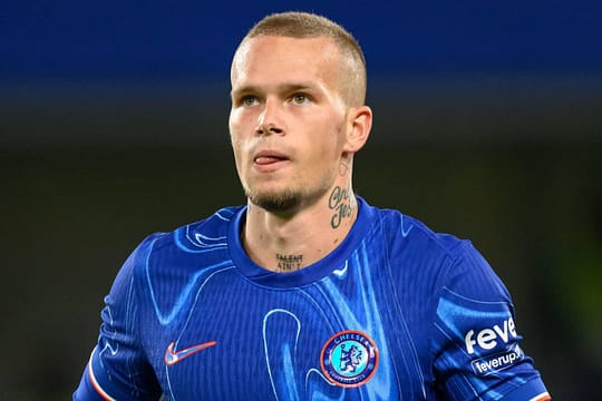 Chelsea’s Mudryk charged over anti-doping violation, faces 4-yr ban